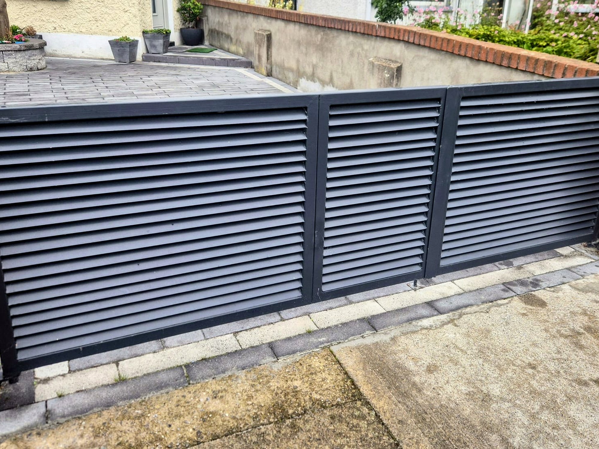 Louvre Infill Driveway Gates, steel fabrication project in Rathfarnham, Dublin 14 by Churchtown Steel Engineering Dublin